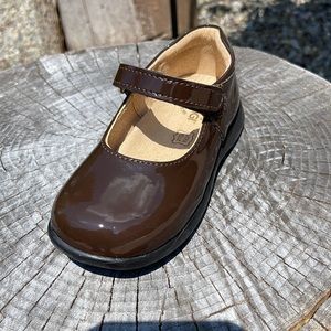 Primigi Andes MaryJane Brown size: EU 26